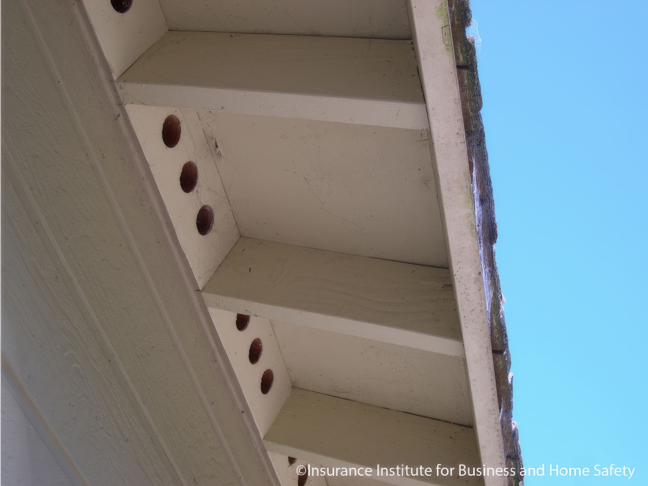 Fire-Resistant Soffits & Eaves